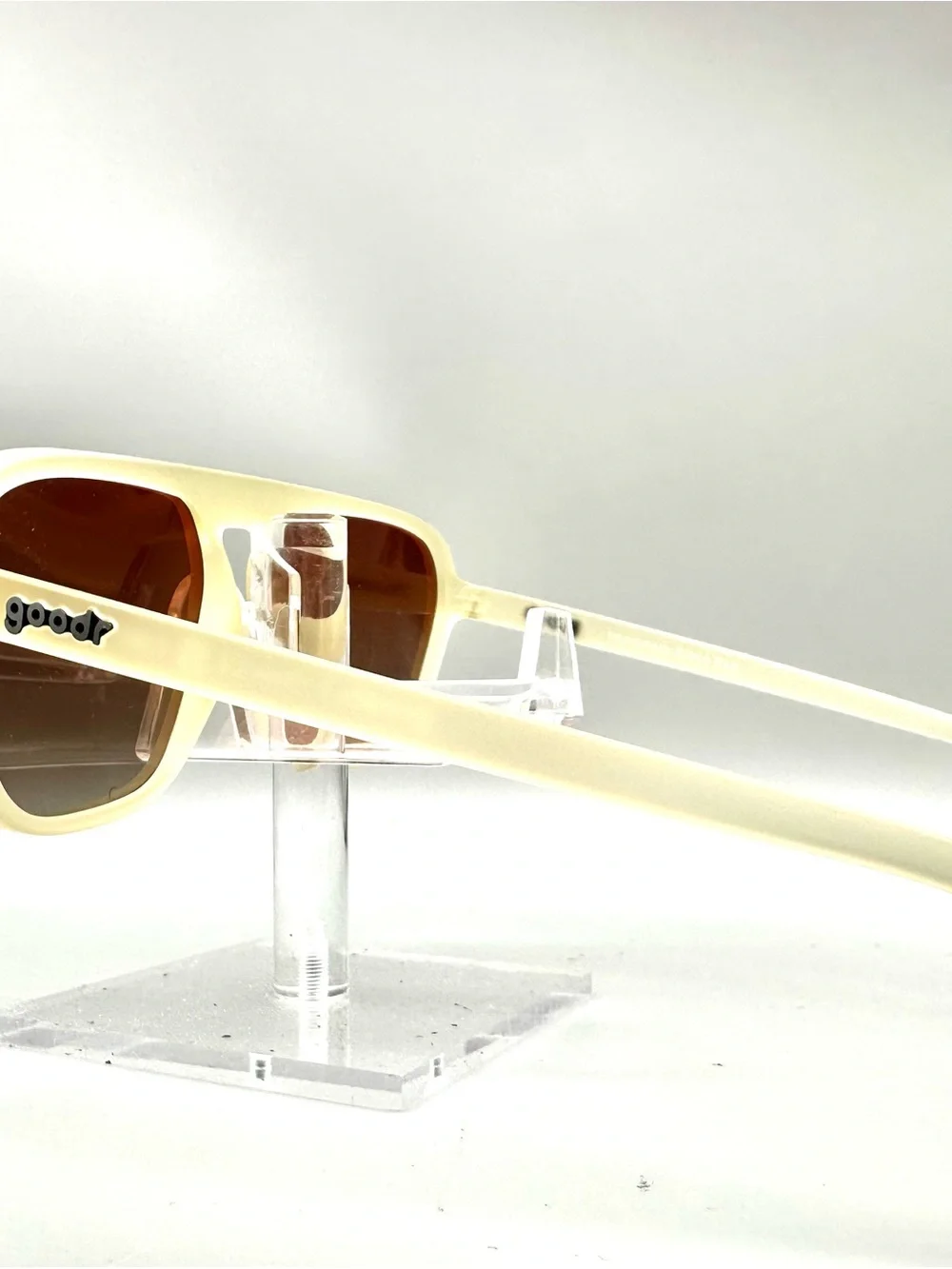 Goodr Mach G Sunglasses Impromptu Disco Nap Cream Aviator Polarized Lenses 5K5